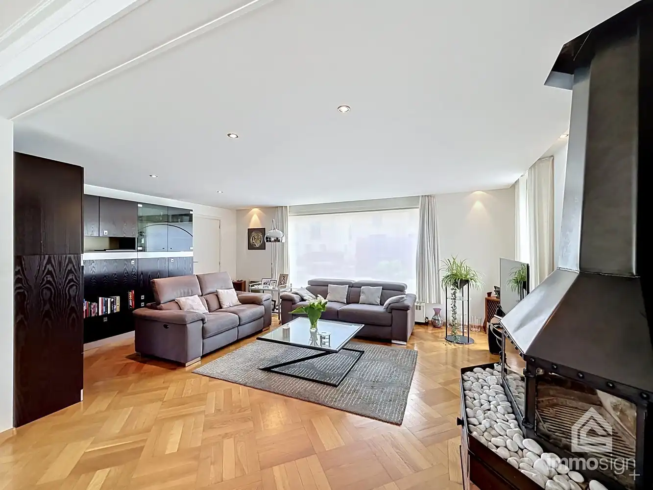 Statige woning met drie slaapkamers op prachtig perceel te Lozen! foto 7
