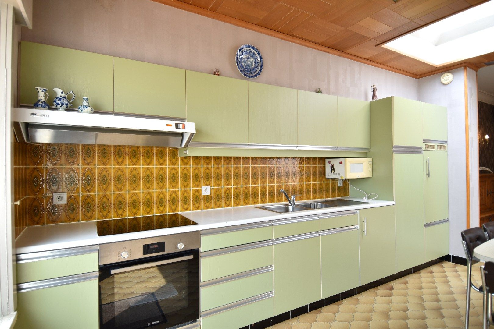  Rijwoning met 3 slaapkamers, garage en tuin te koop in Gullegem foto 3