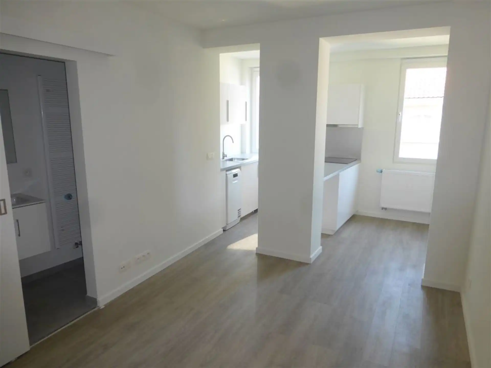 Studio in de buurt van Louise, Flagey foto 2