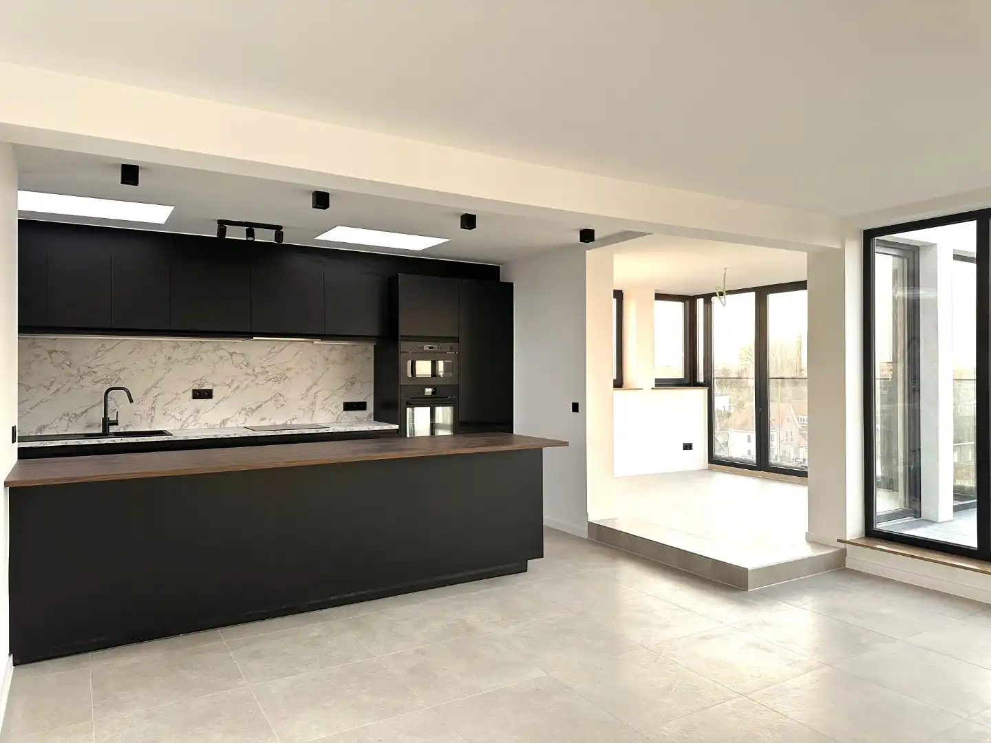 Gerenoveerde penthouse te Sint-Kruis foto 4