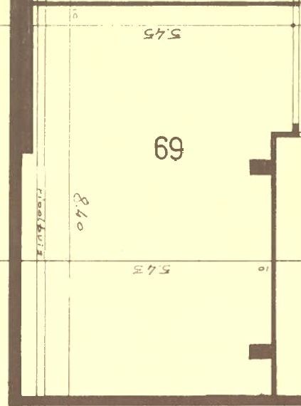 Afgesloten autobox, vlakbij Casinoplein foto 16