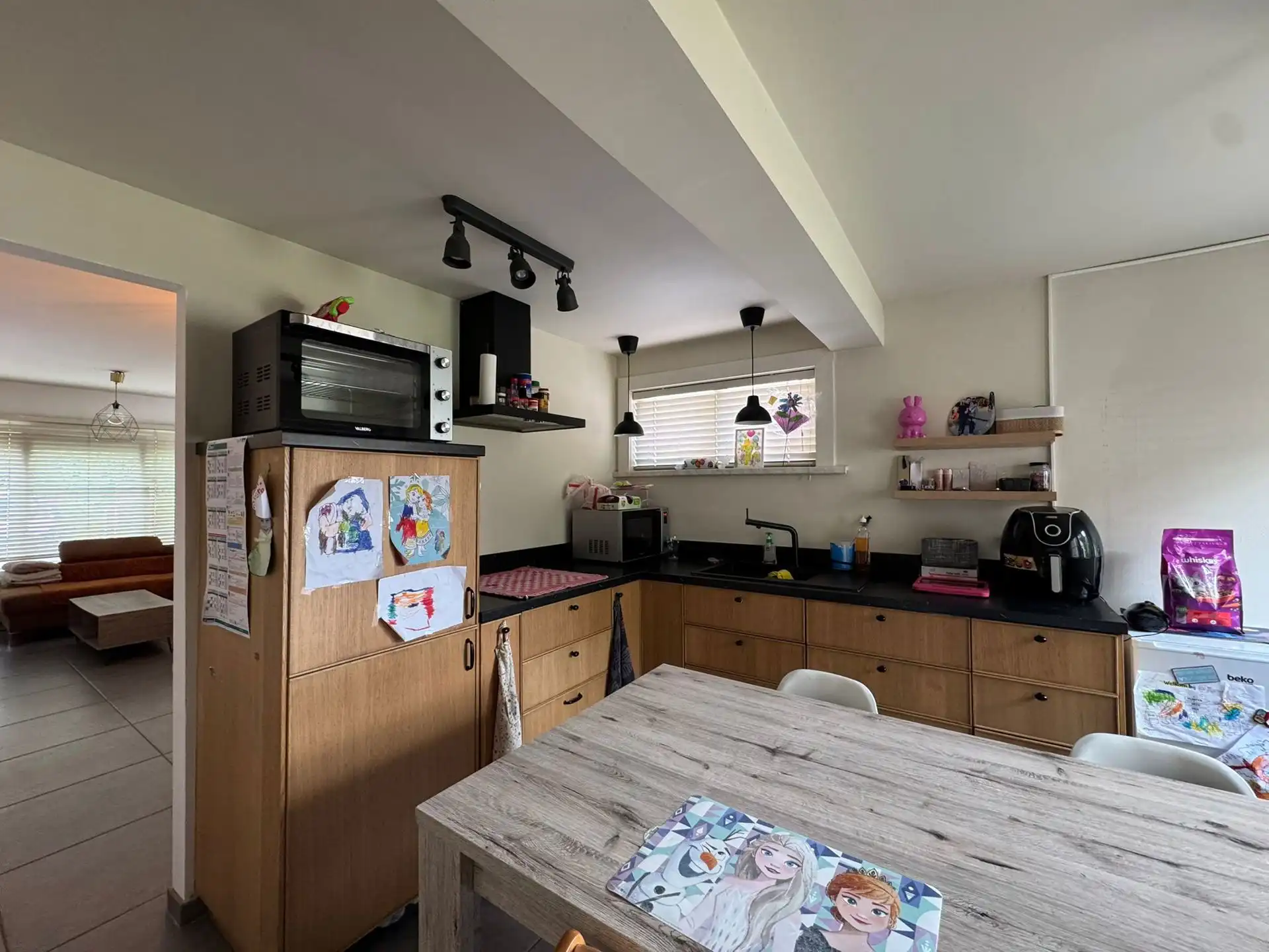 Recent gerenoveerde woning met 2slpk en ruime tuin foto 5