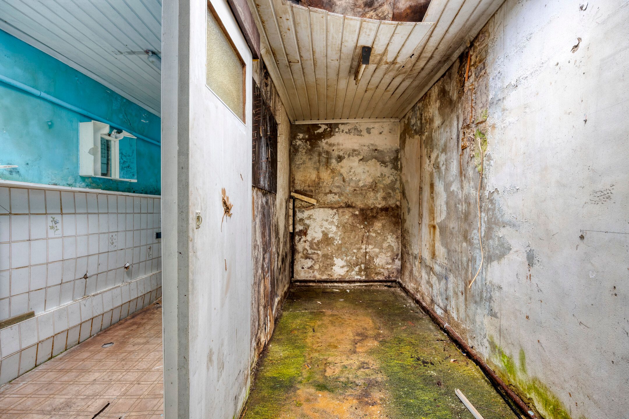 Te renoveren woning aan de stadsrand foto 9