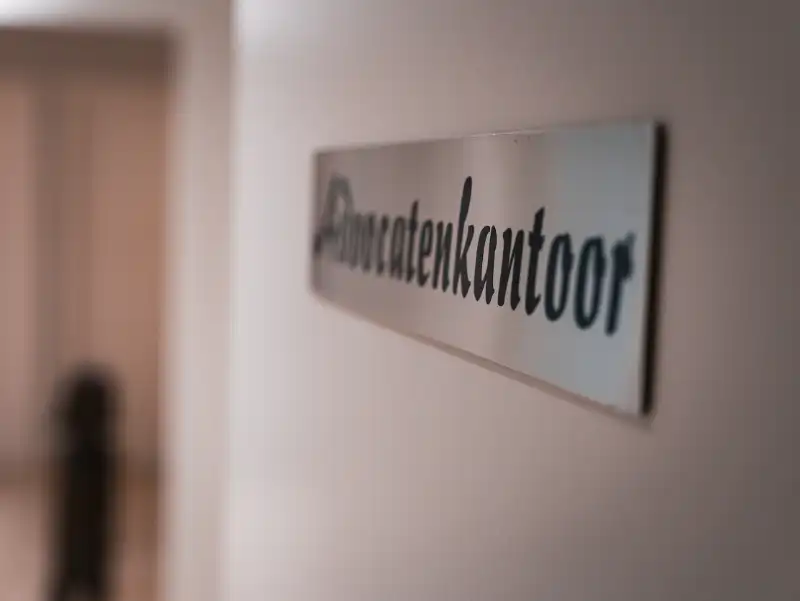 Ruim kantoor van 180 m2 met vlotte bereikbaarheid foto 13