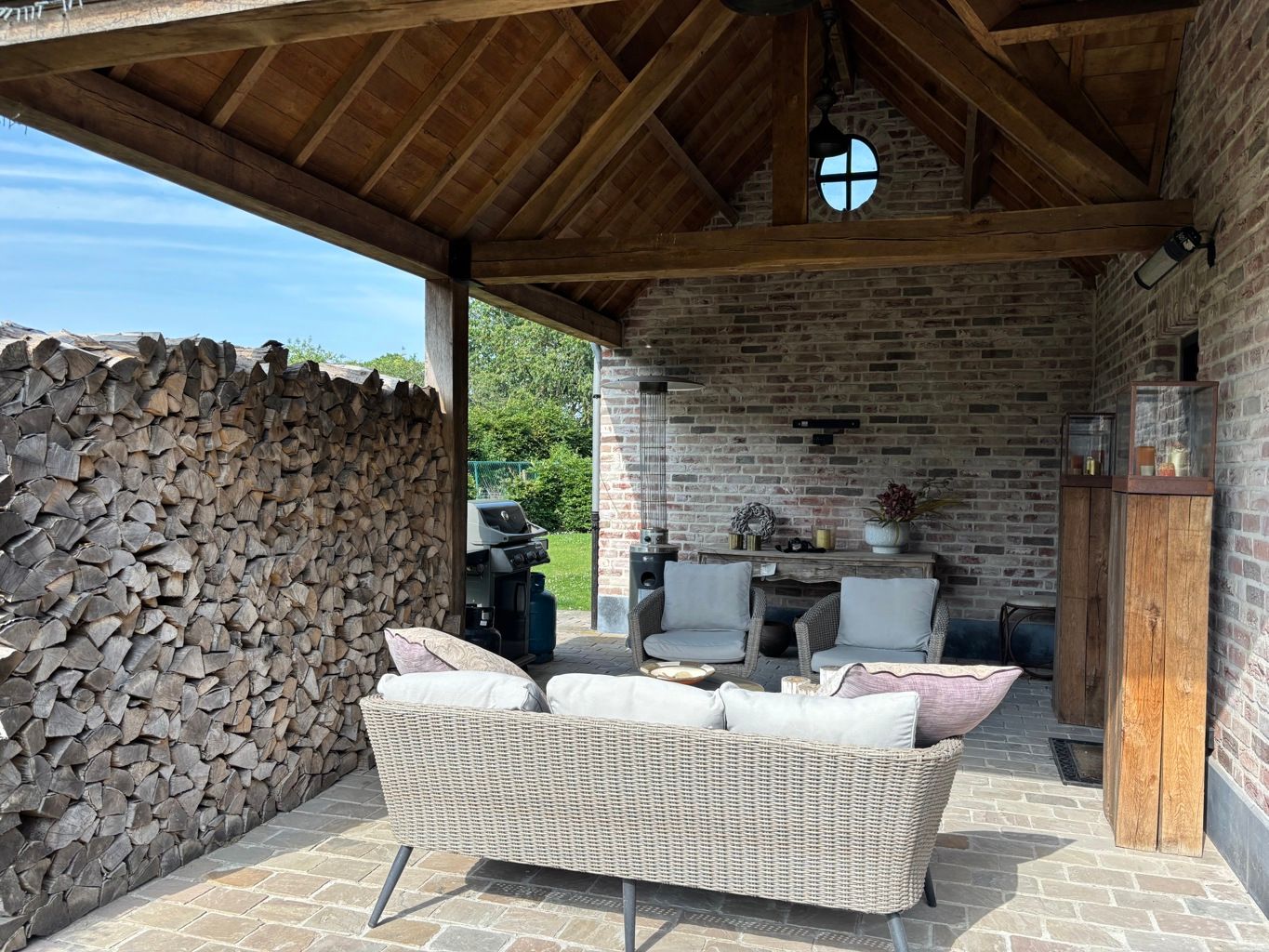 Prachtige villa met 3 slpk te huur! foto 20