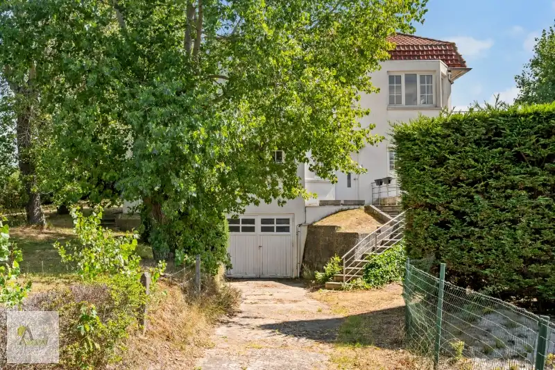 "VILLA THERESE" - Een zeldzame kans in OOSTDUINKERKE !!! Op één van die mooie en rustige locaties in Oostduinkerke, op amper 500 meter van het strand ! foto 14