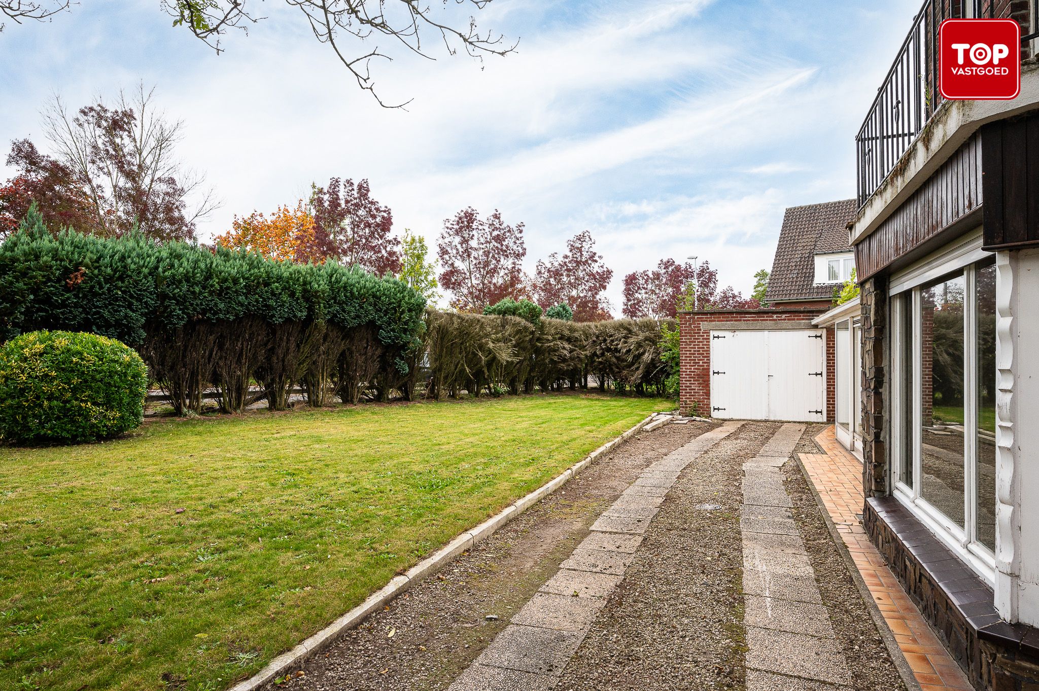 Op te frissen woning met 3 slaapkamers en grote tuin te Gentbrugge.. foto 26