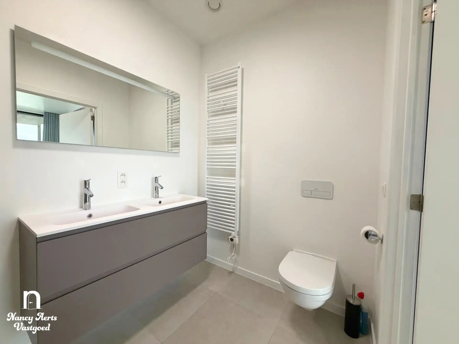 Energiezuinig 1-slaapkamerappartement in hartje Beringen foto 11