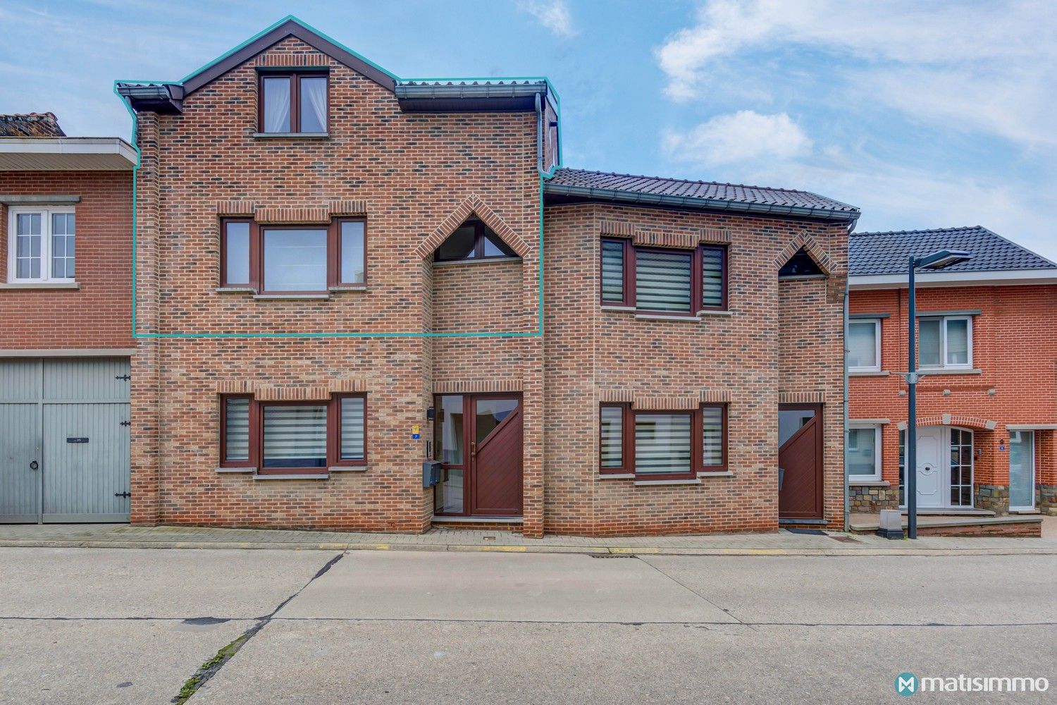 DUPLEXAPPARTEMENT MET 2 SLAAPKAMERS EN RUIM TERRAS TE HERDEREN foto 1