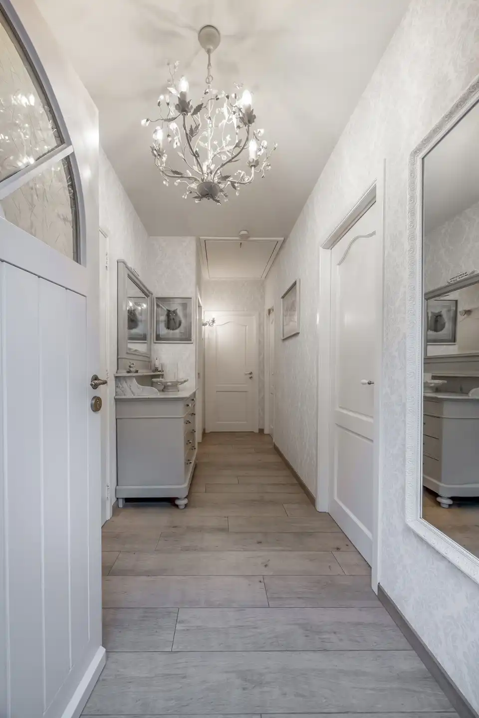 Instapklare woning in doodlopende straat nabij centrum foto 2