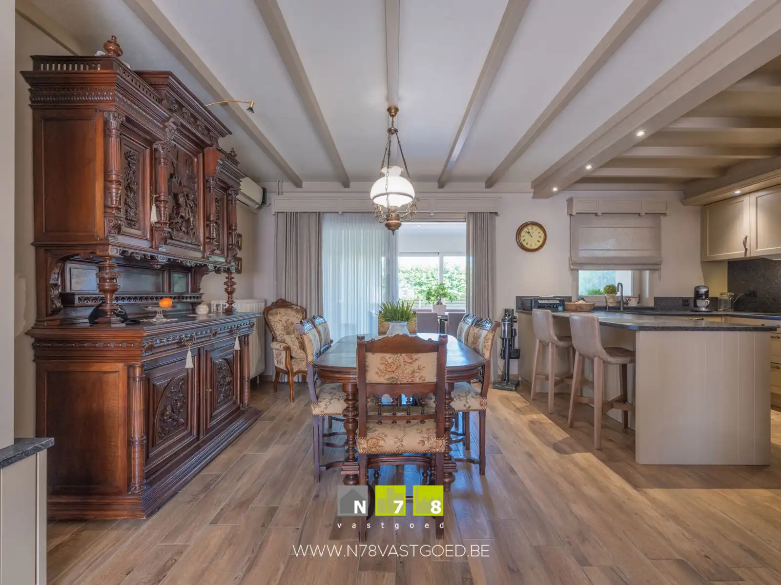 Gebouw te koop foto 6