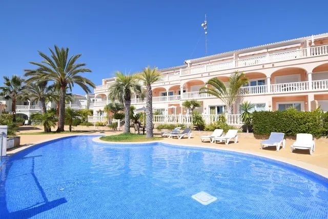 Instapklaar appartement met zonnig terras en zwembadzicht in Benissa Costa foto 12