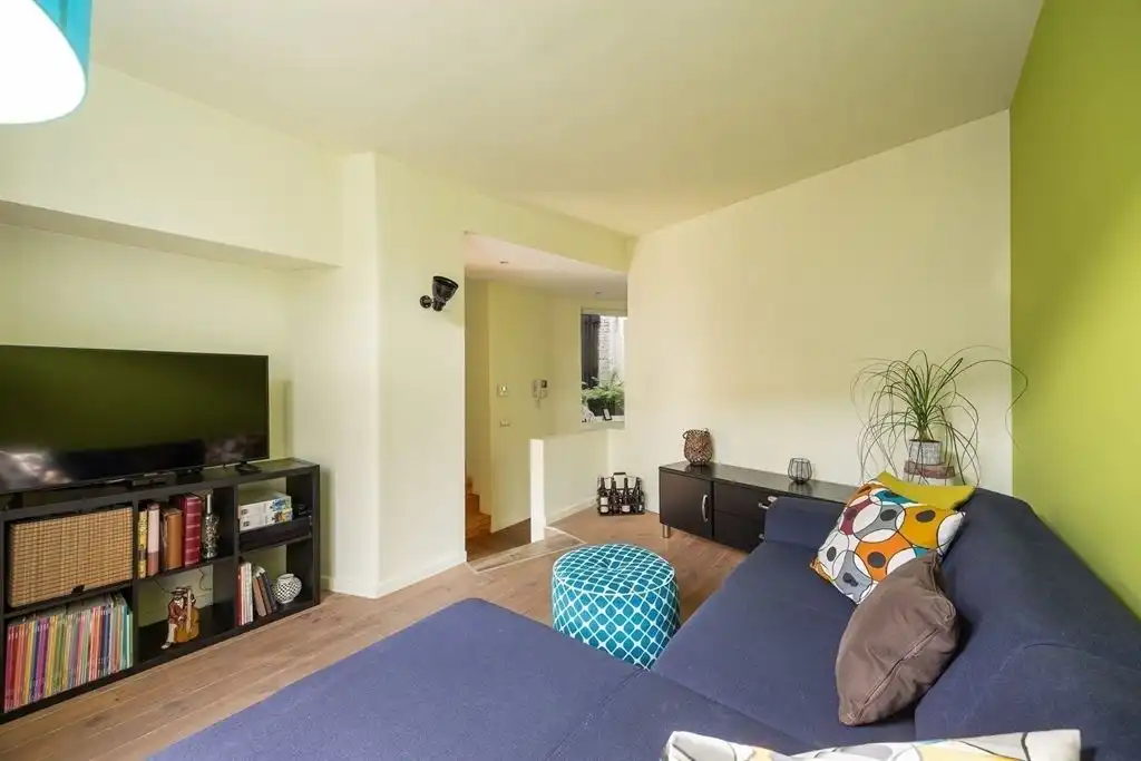 Unieke woning met eclectische gevels en dakterras foto 5