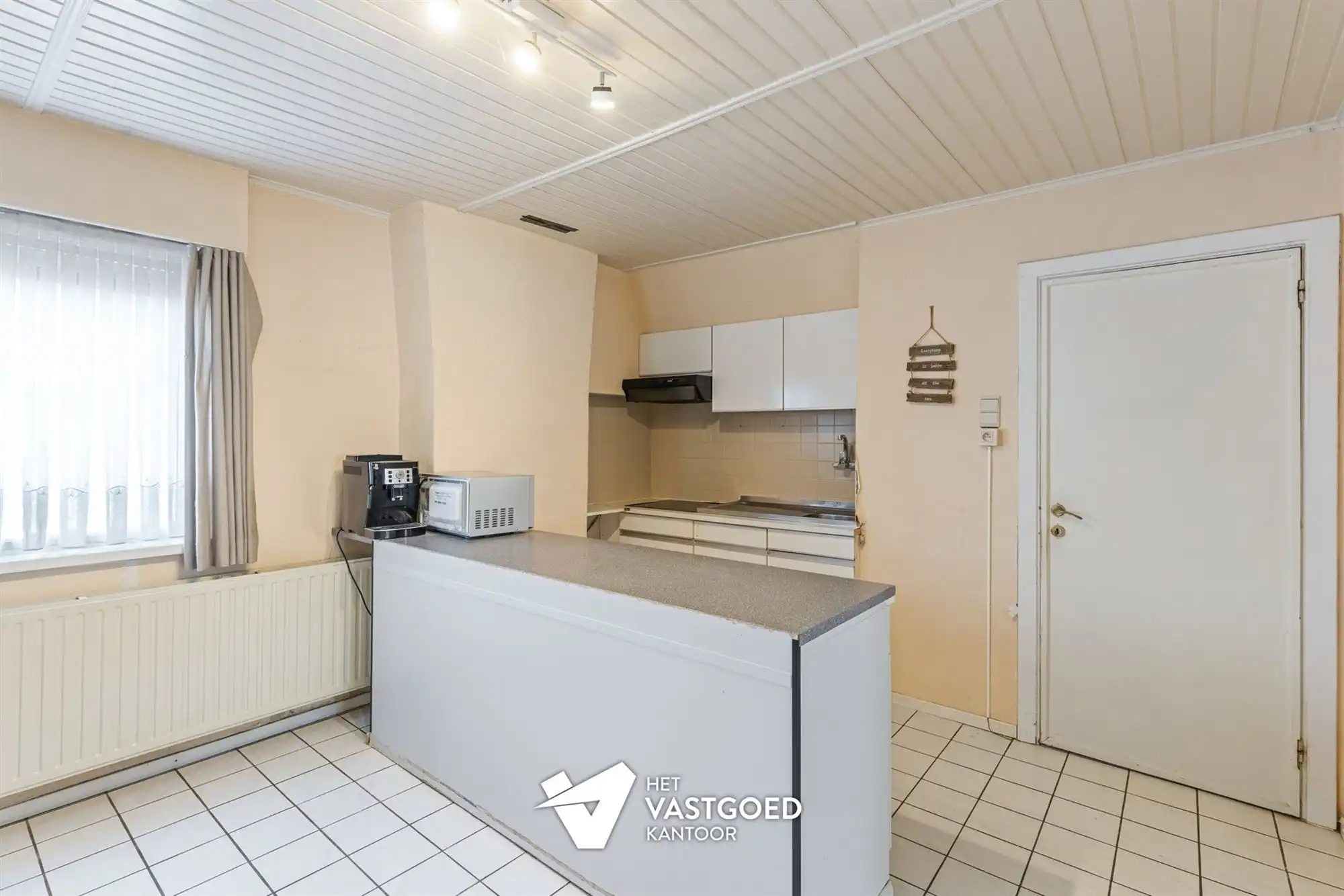 CHARMANTE WONING MET VEEL POTENTIEEL OP MOOI EN RUSTIG GELEGEN PERCEEL TE HAM foto 7