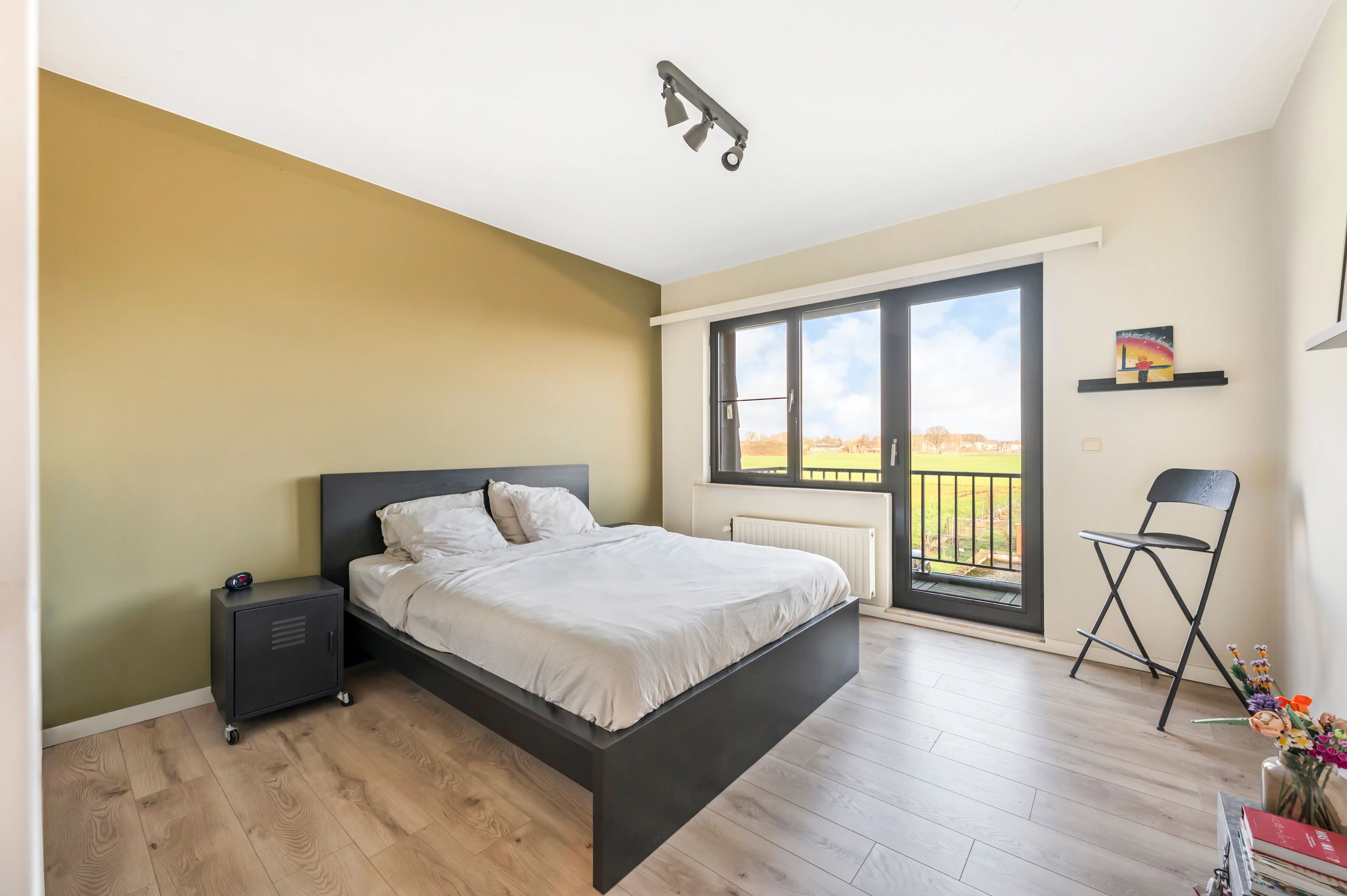 Lichtrijk hoekappartement met 3 slaapkamers en garagebox in Ekeren! foto 18