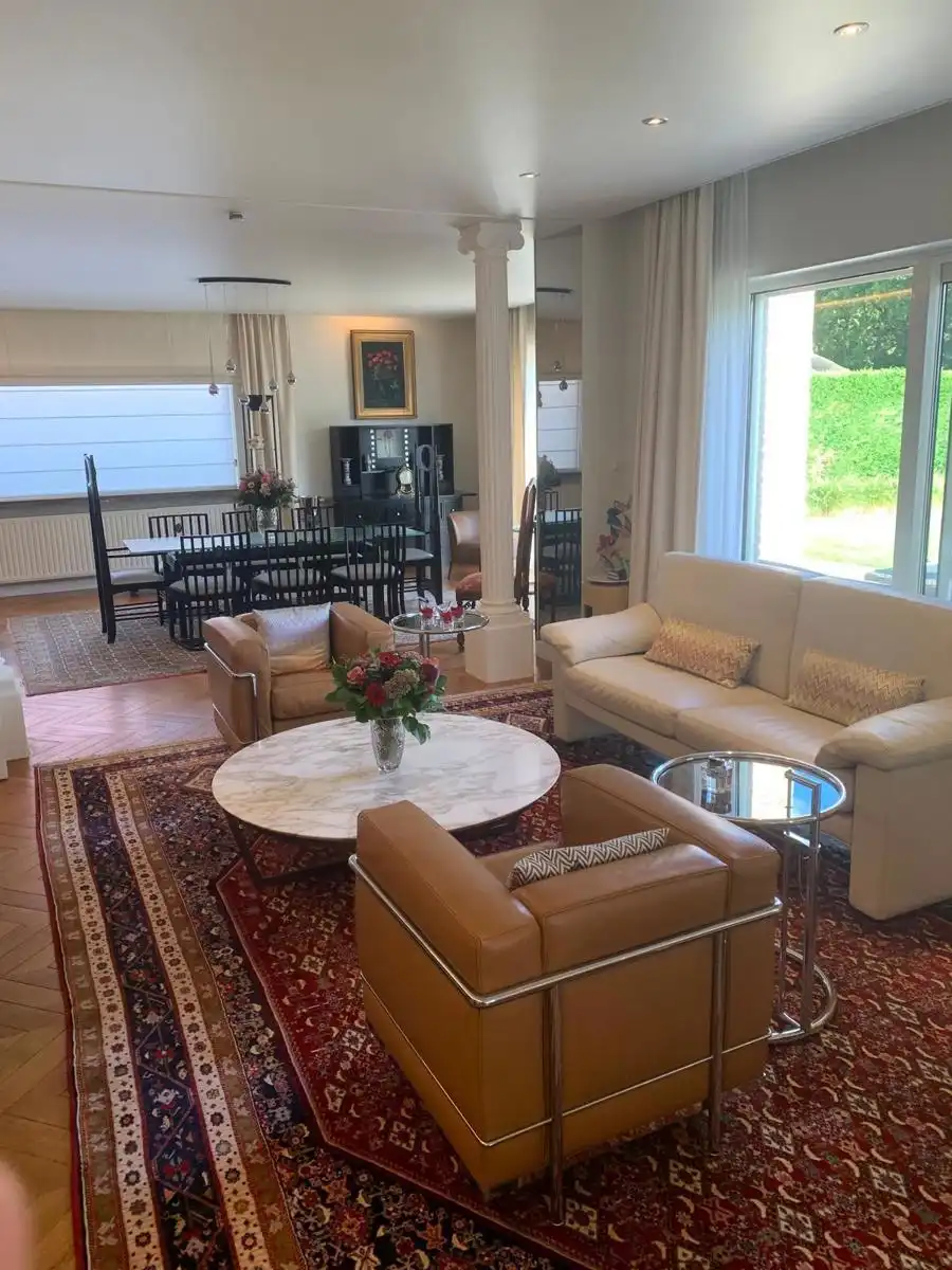 Alleenstaande villa in rustige omgeving foto 18