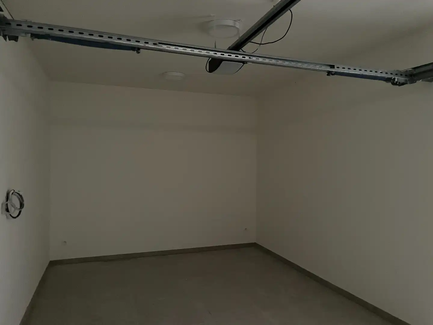 Nieuwbouwwoning met 3 slaapkamers inpandige garage , terras en tuin  foto 16