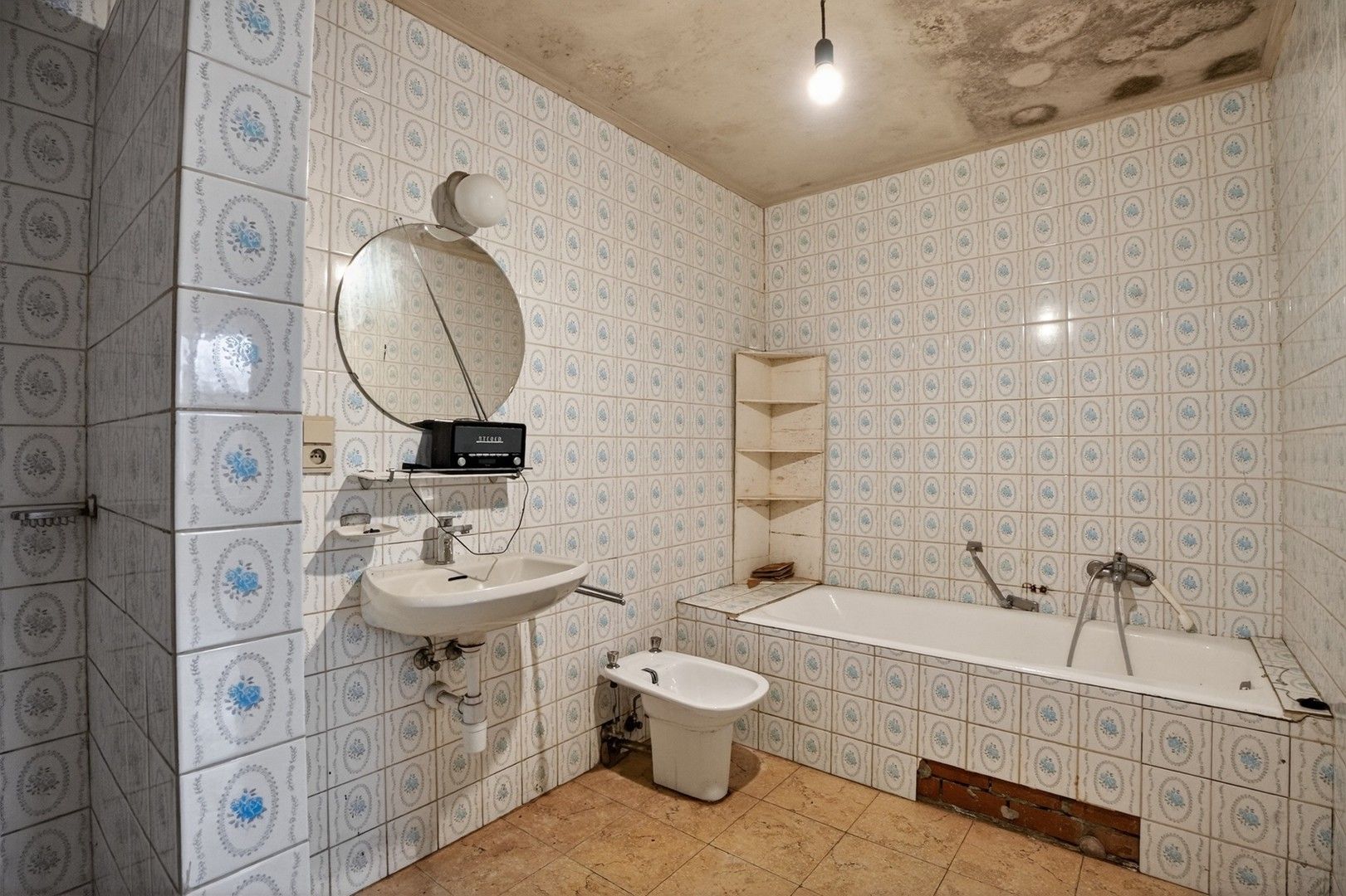 Stevige woning met grote tuin op 1.112 m², tal van mogelijkheden. foto 11