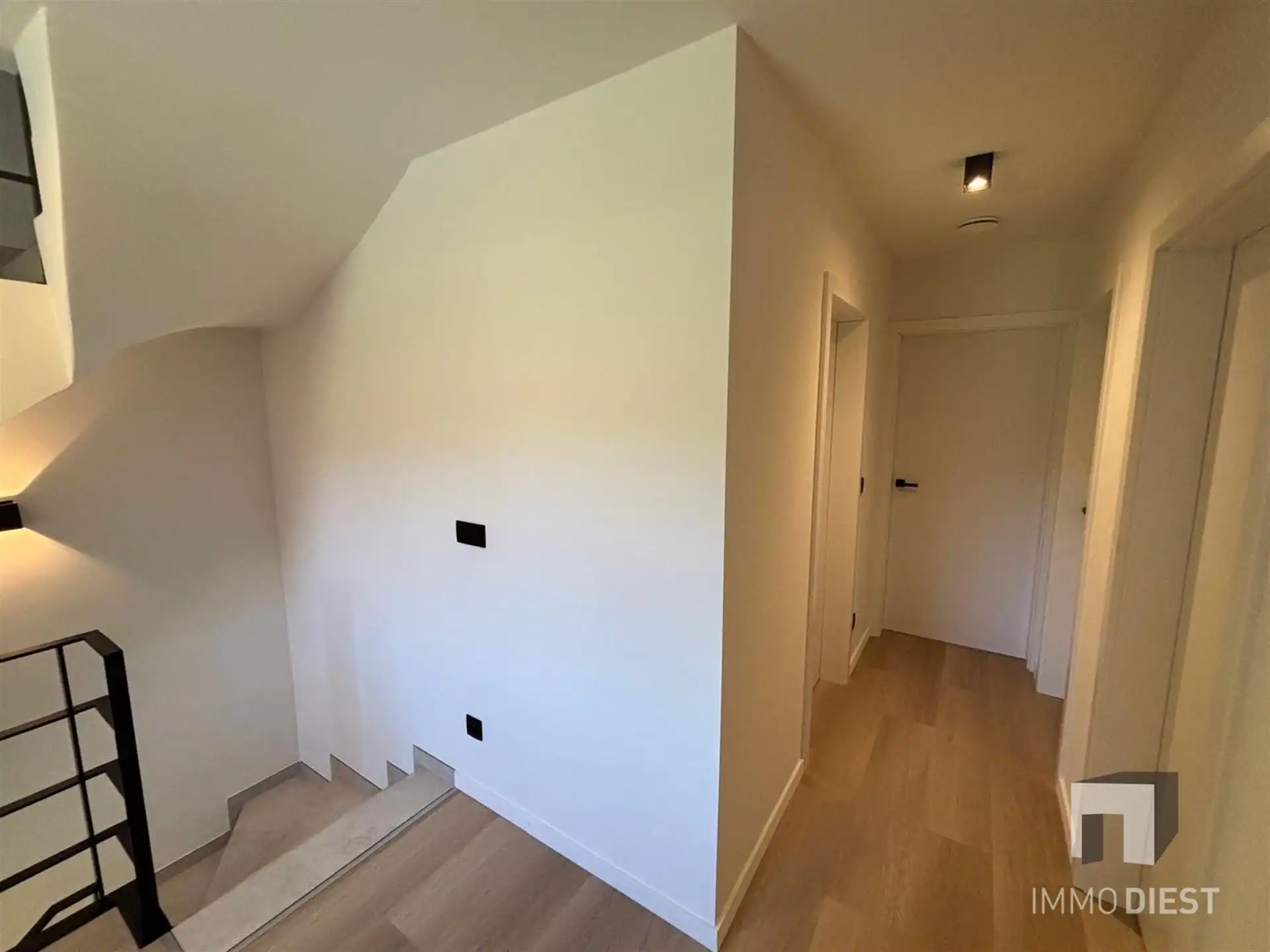 Unieke BEN-woning te huur rand Diest foto 24