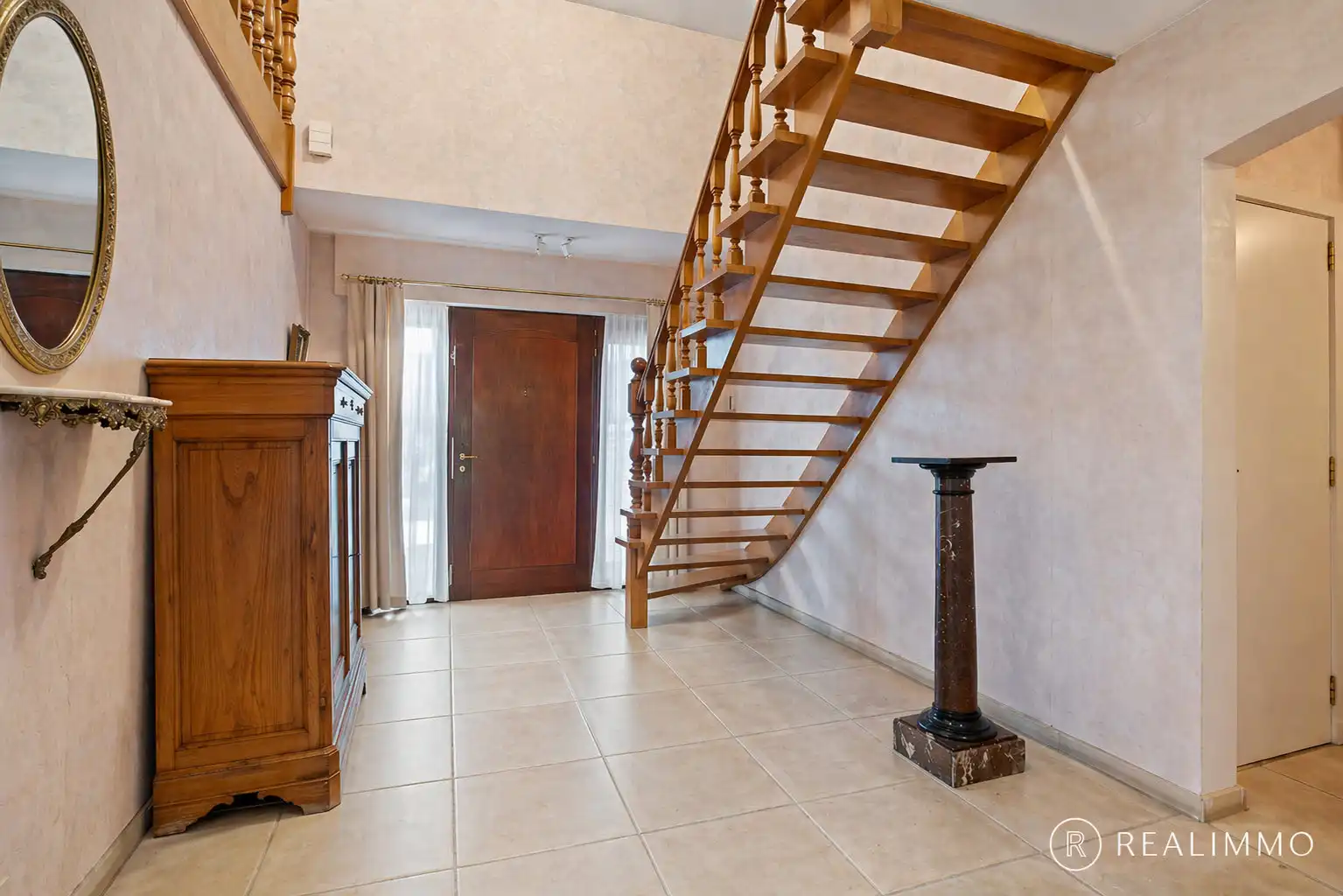 Royale woning met zuidwestgerichte tuin foto 3