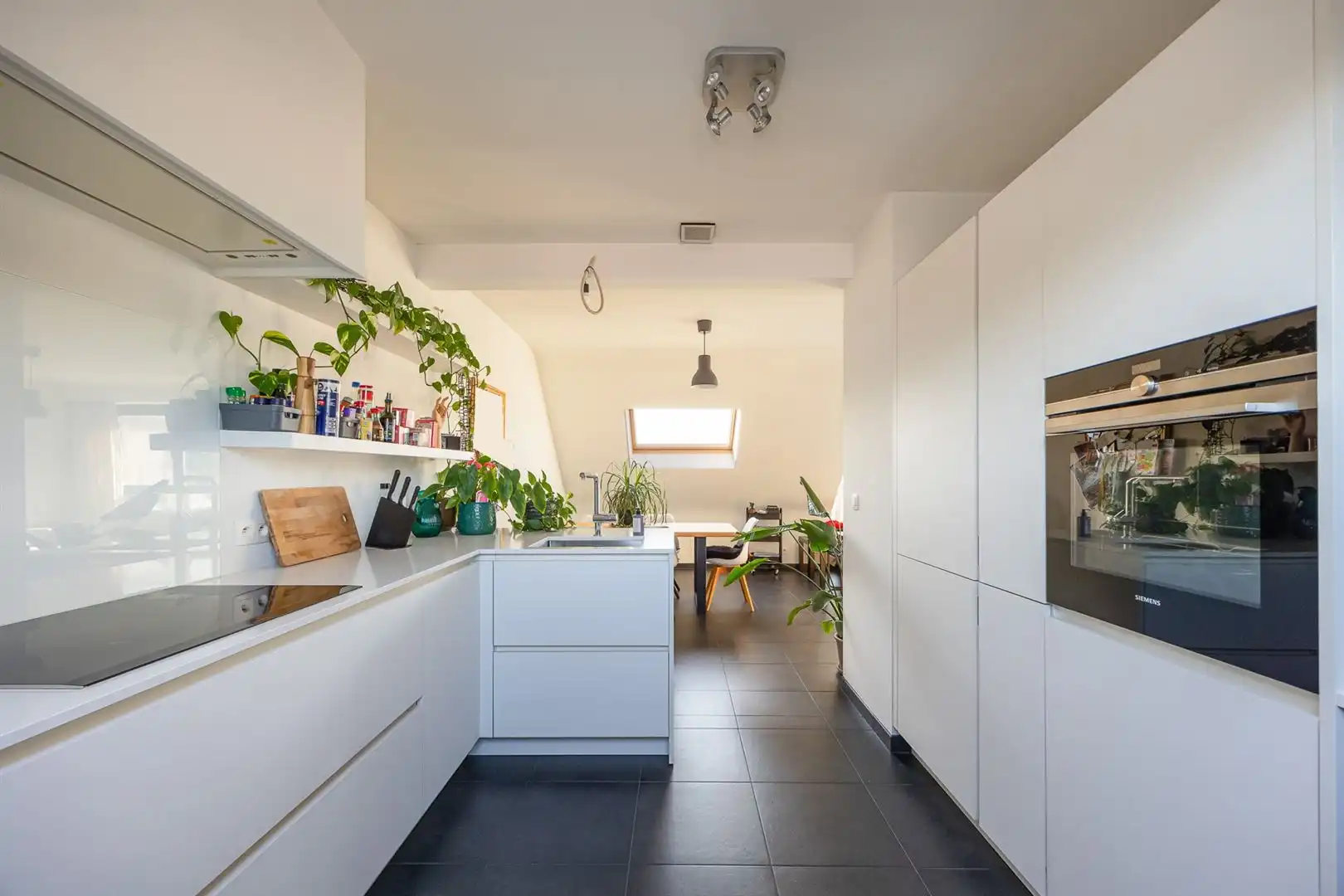 Dakappartement met 1 slaapkamer foto 5