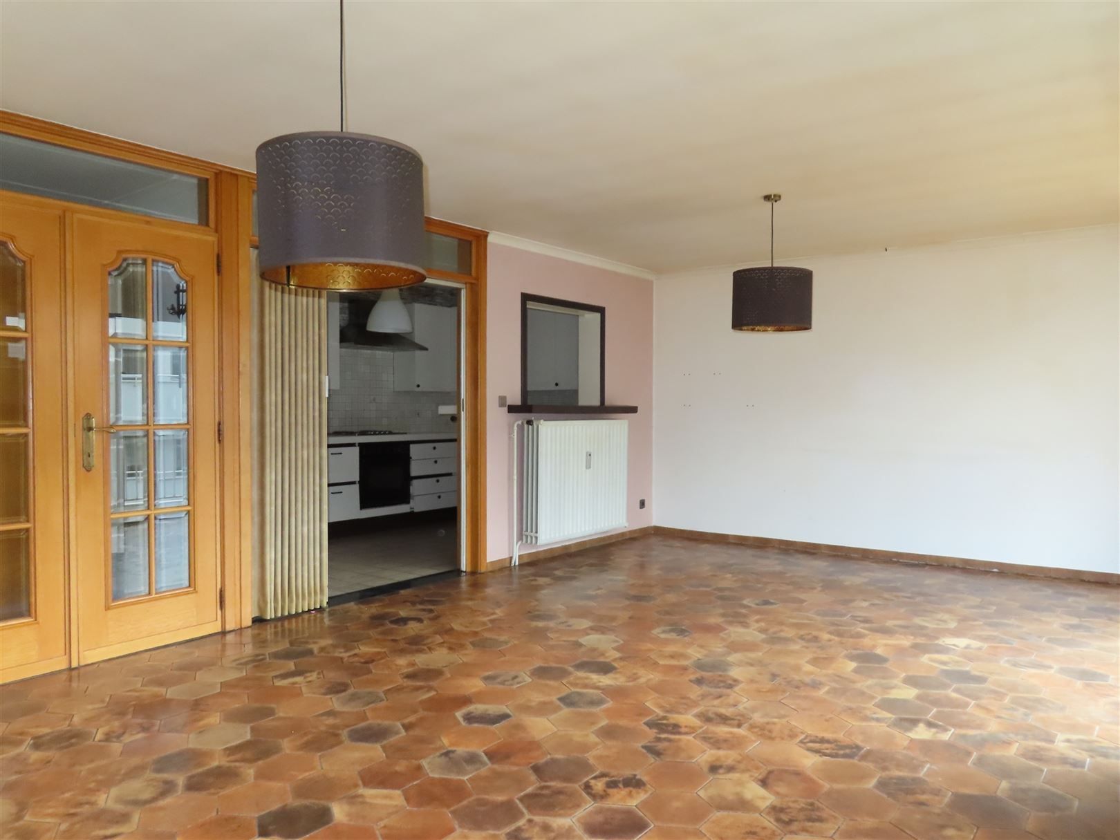 TE KOOP: te renoveren appartement op toplocatie! foto 5