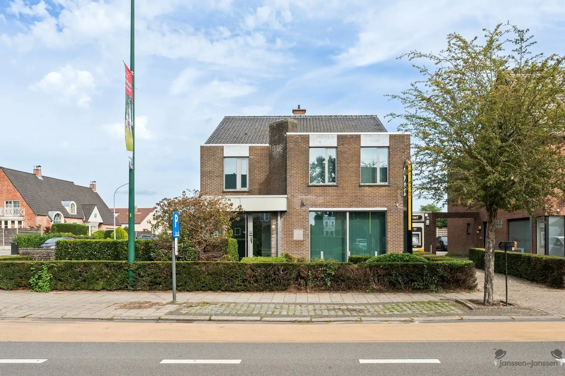 gebouw voor gemengd gebruik foto 2