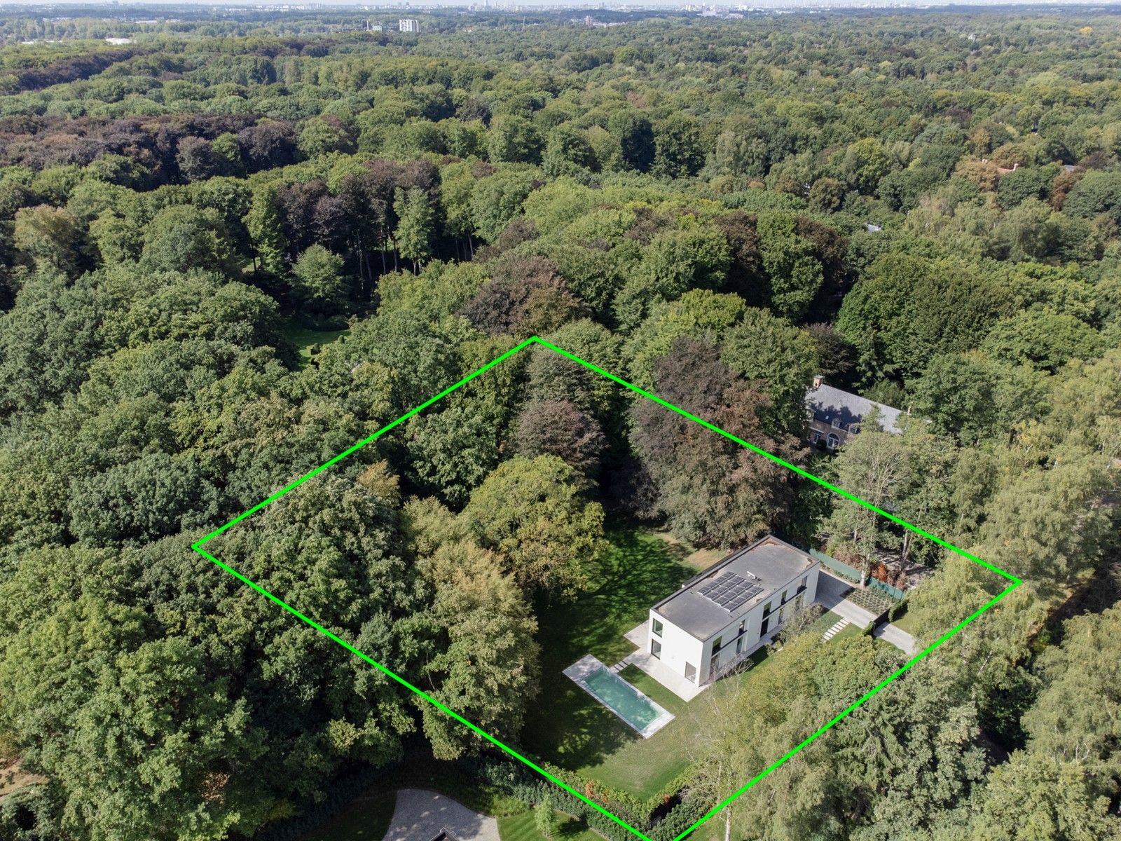Exclusieve villa op toplocatie foto {{pictureIndex}}