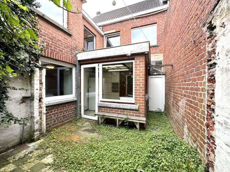 Ruim pand in het Centrum van Meulebeke ZONDER RENOVATIEPLICHT! foto 10