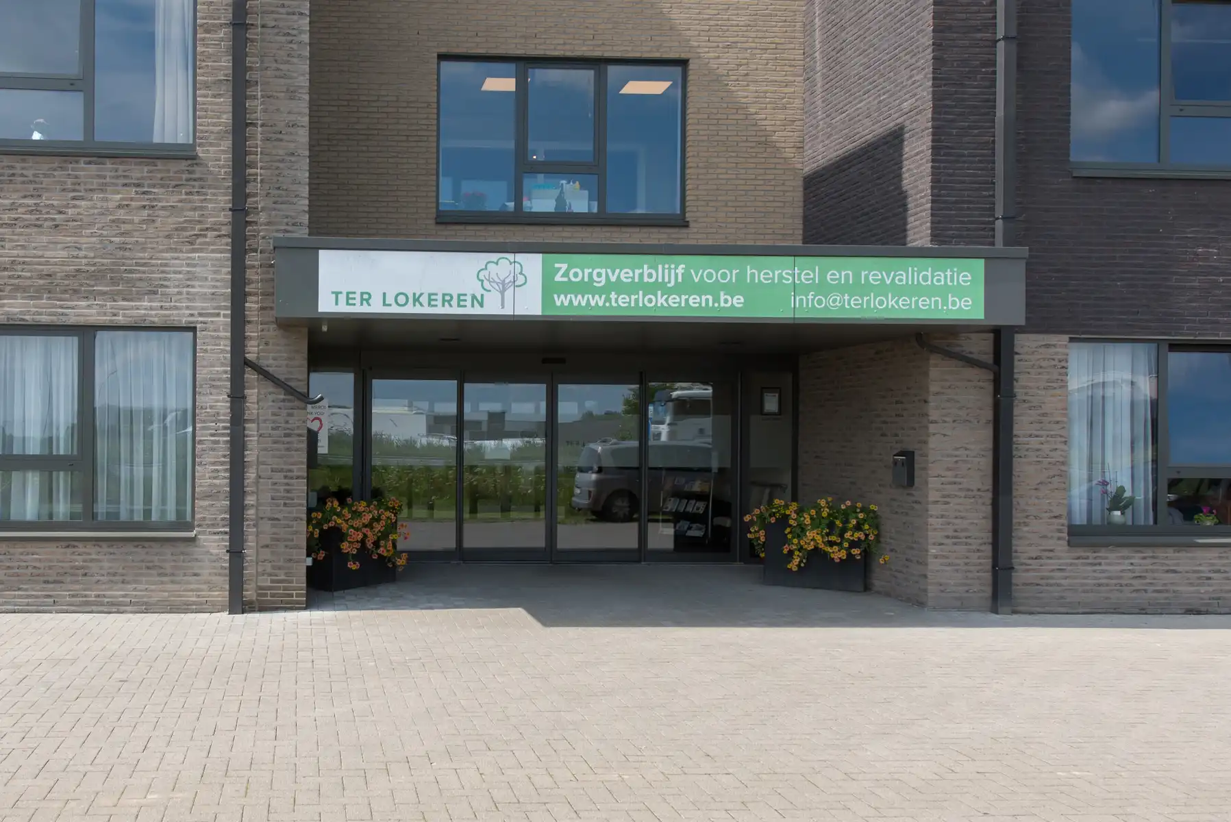 Serviceflat te koop foto {{pictureIndex}}