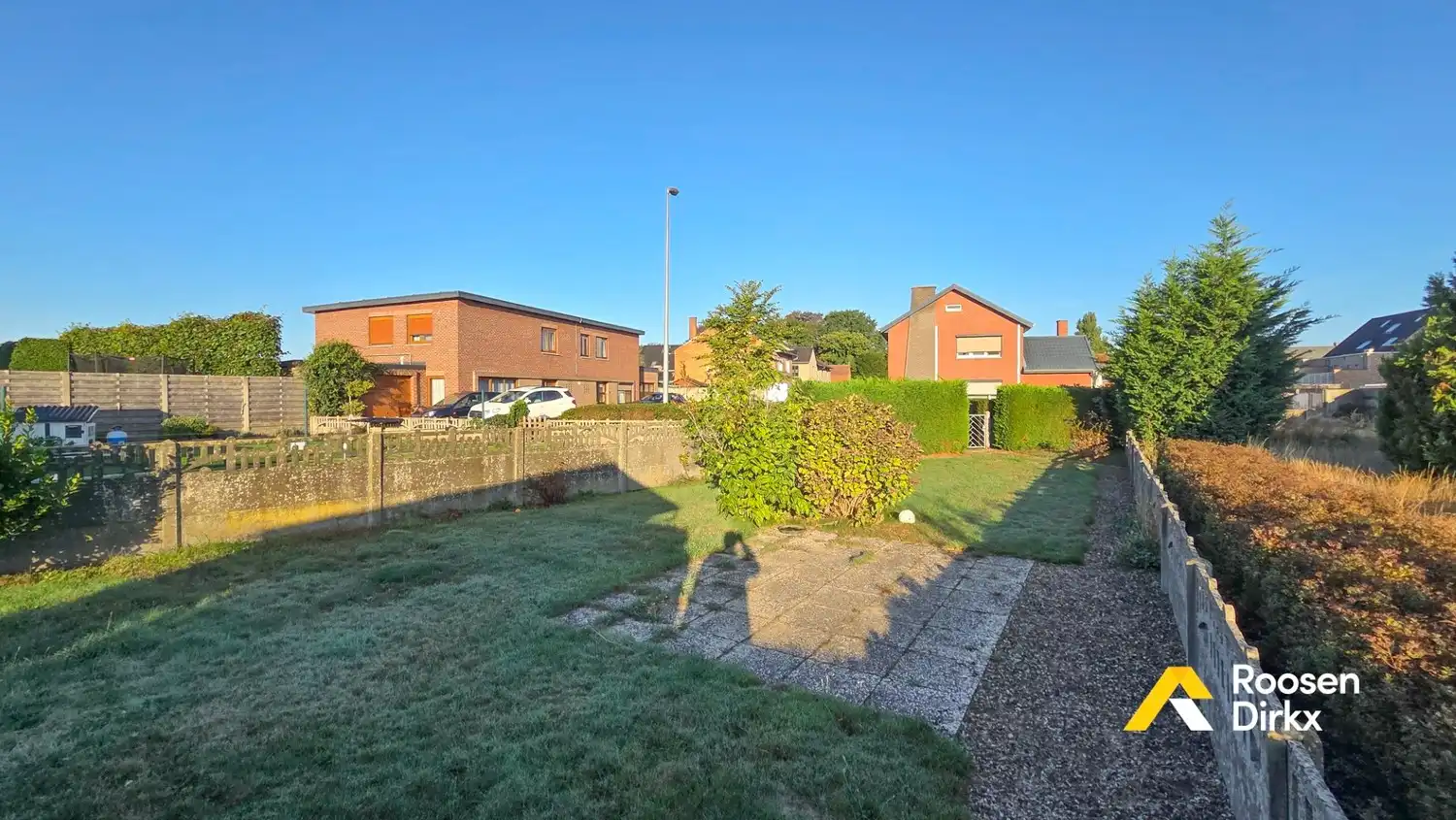 Solide woning met handelsruimte op zichtlocatie! foto 8