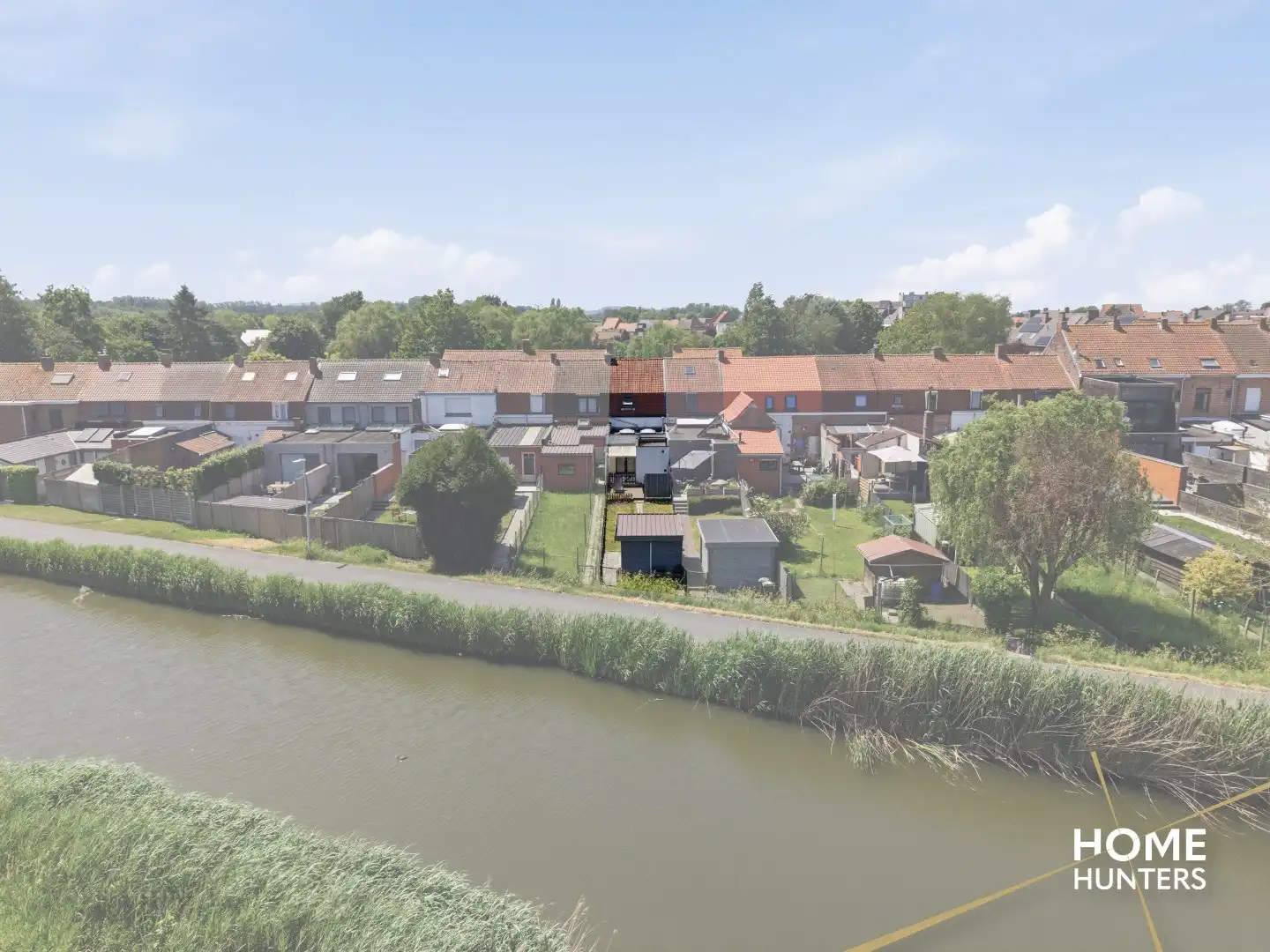 Instapklare woning met prachtige tuin op rustige ligging in Ieper foto 2
