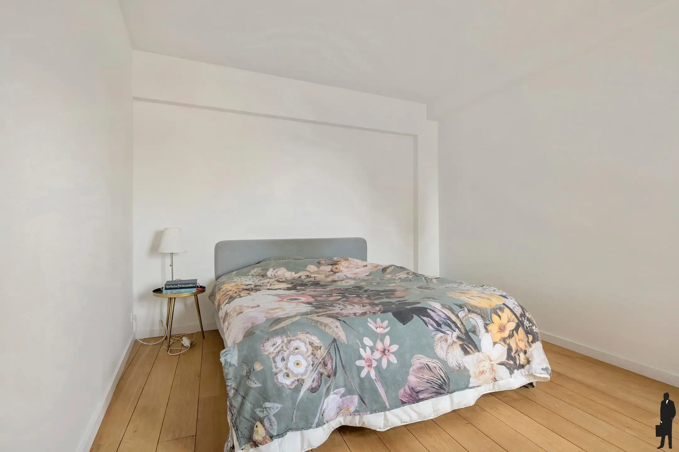 Prachtig, lichtrijk appartement met 3 slaapkamers. foto 8