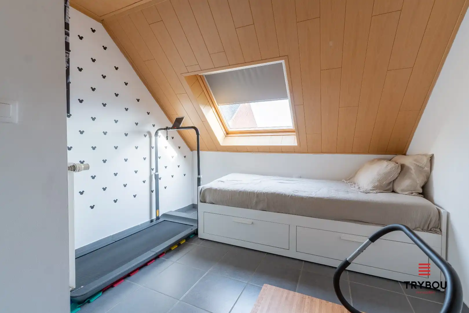 Instapklare woning met 3 slaapkamers, garage en tuin foto 14