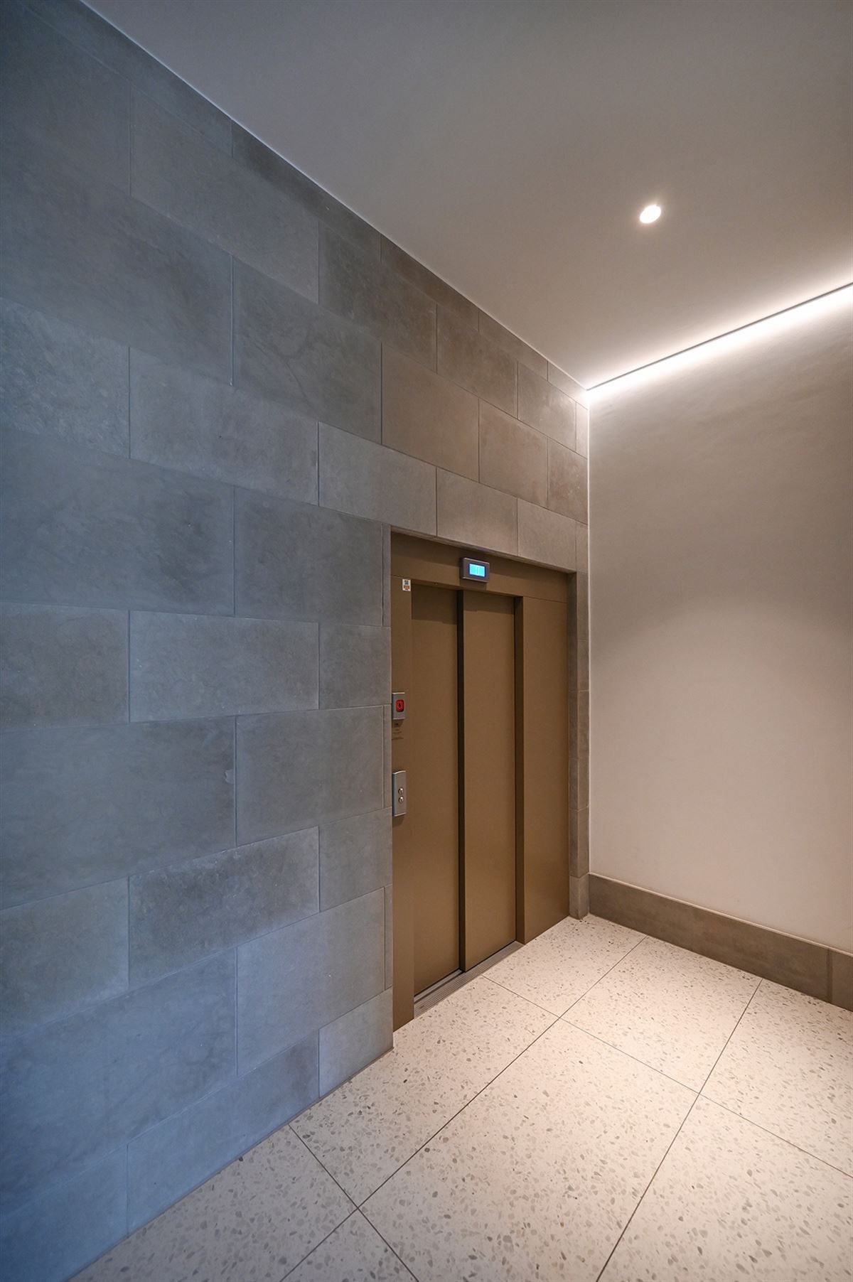 Stijlvol appartement met zicht op Red Star Line Museum foto 17