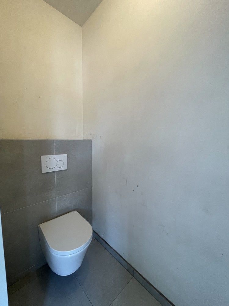 Afgewerkte nieuwbouwwoning met 3 slaapkamers foto 10