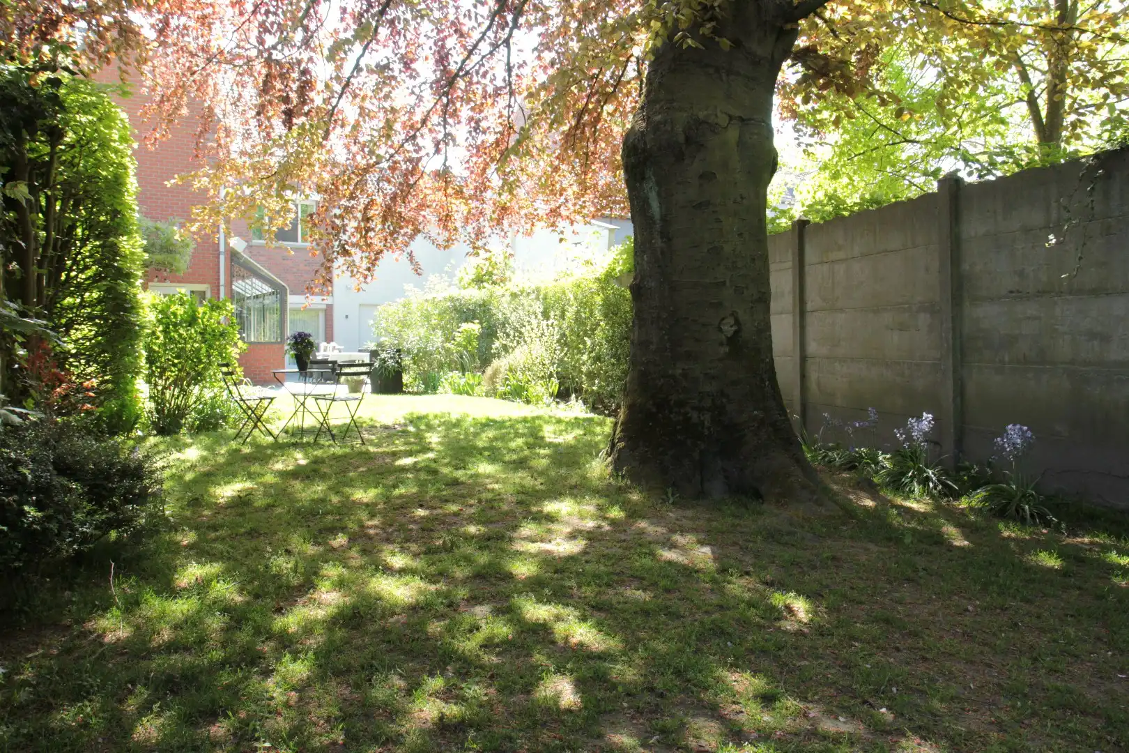 Ruime gezinswoning (278m²) met zonnige, rustige tuin zonder inkijk in Beveren-Leie foto 16