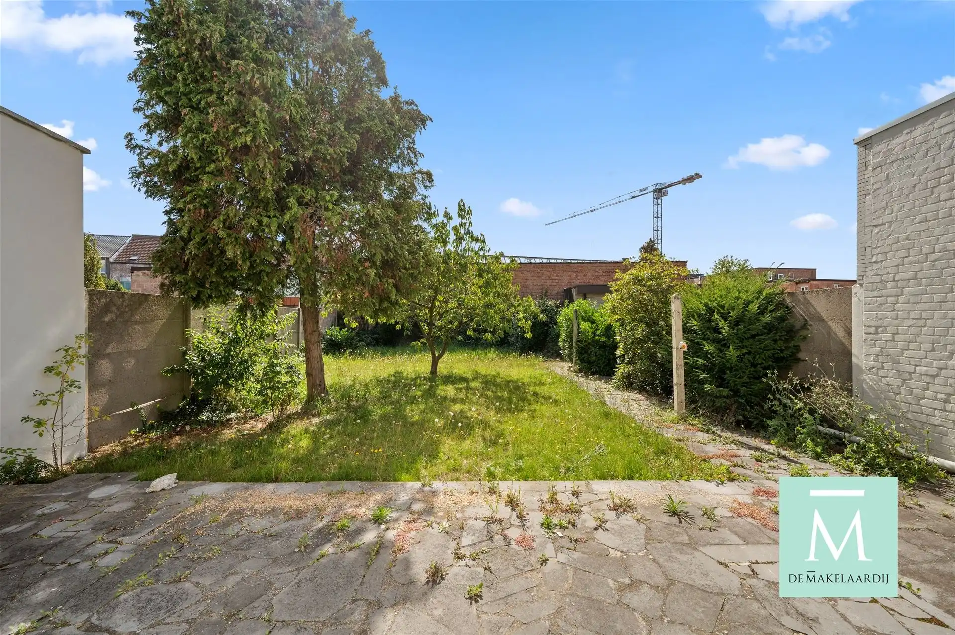 Ruime woning met 3 slaapkamers, aangename tuin en inpandige garage foto 15