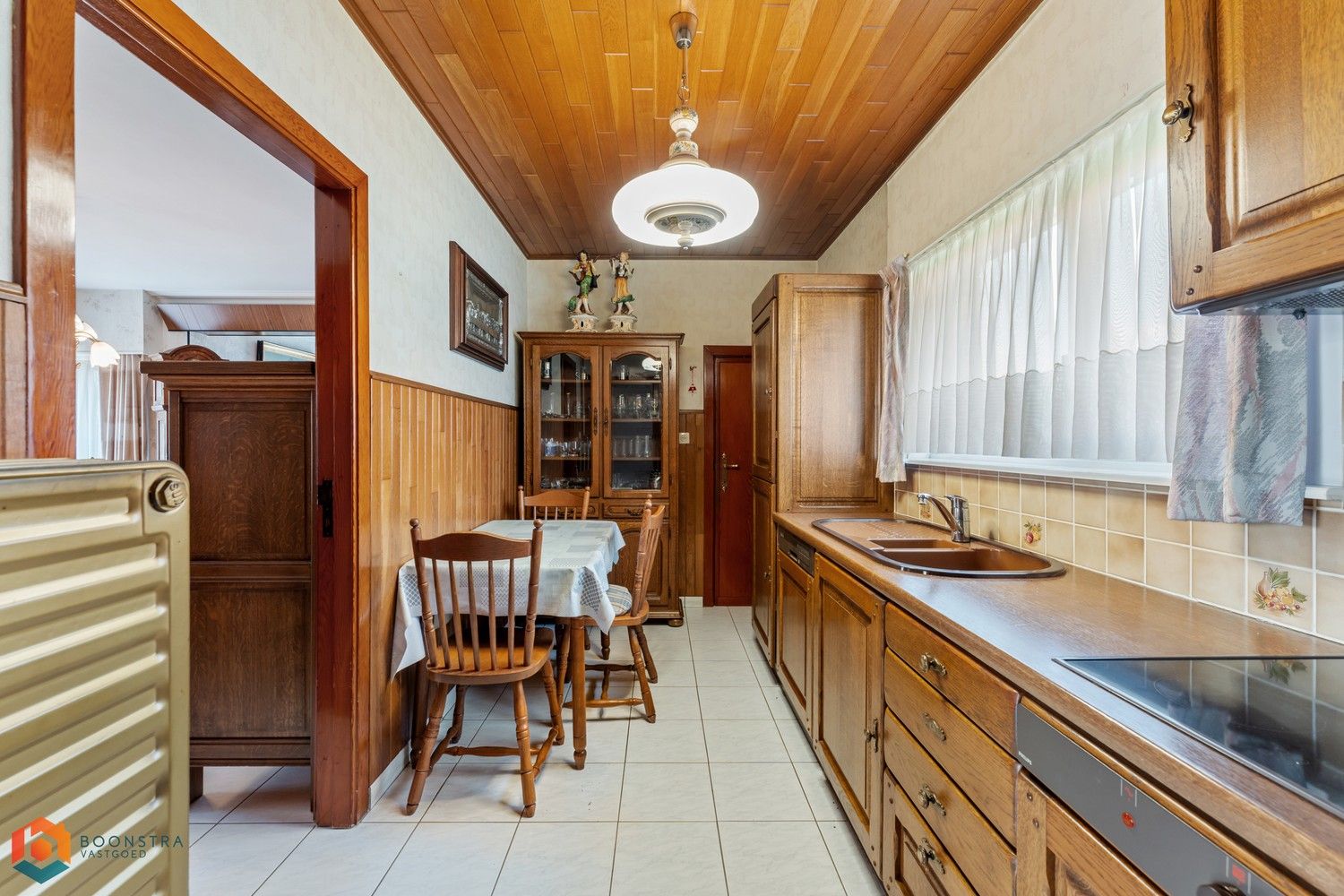 Te renoveren woning met 2 slpkrs foto 7