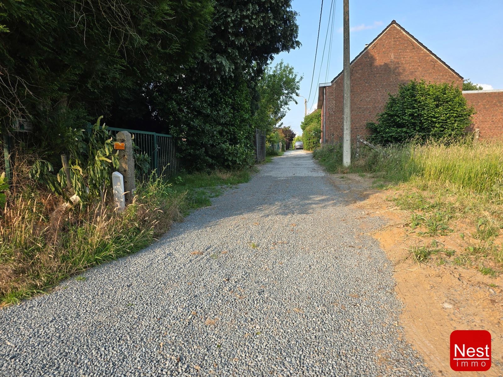 Te renoveren woning met groot potentieel foto 18