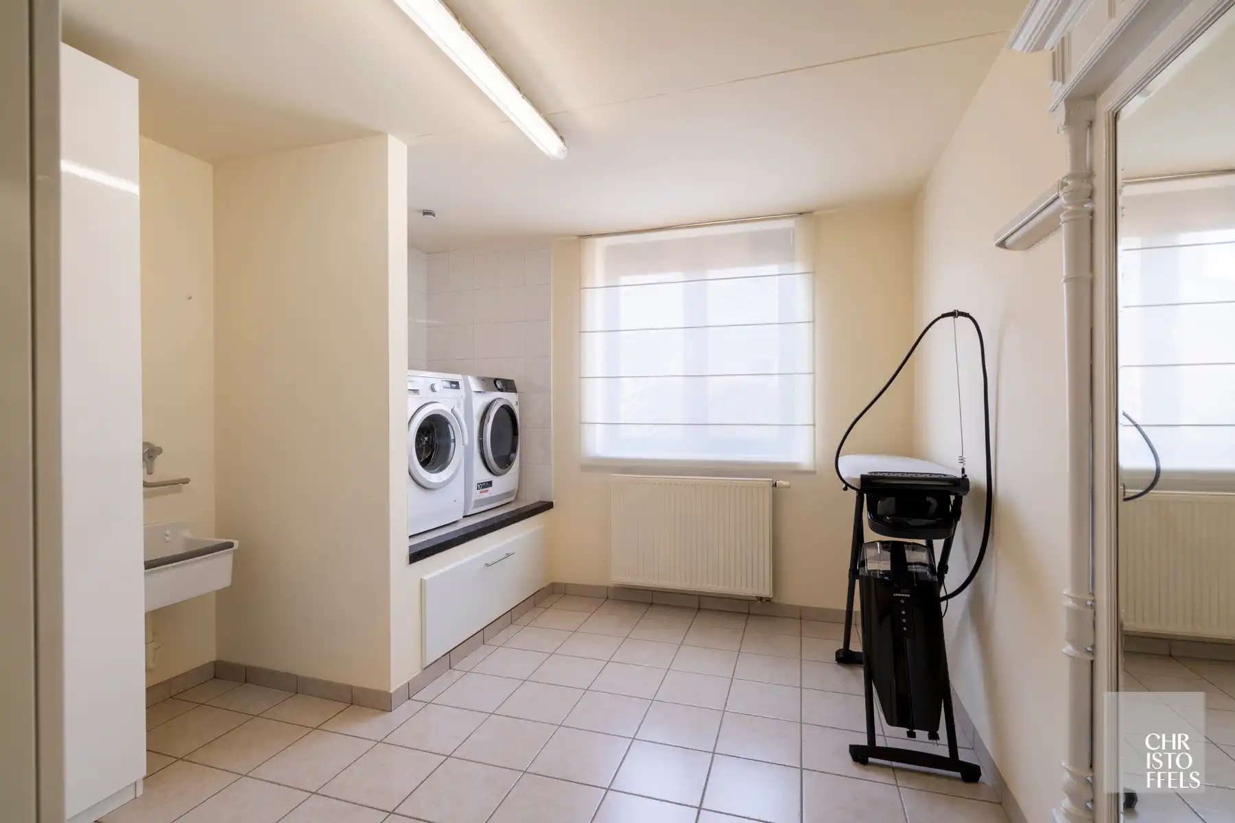 Riante villa (481 m²) met vrij zicht op een perceel van 25a67ca foto 28