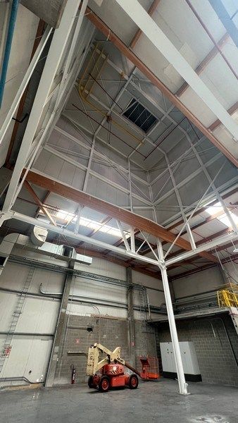 Logistiek bedrijfspand te huur in de haven van Gent foto 16