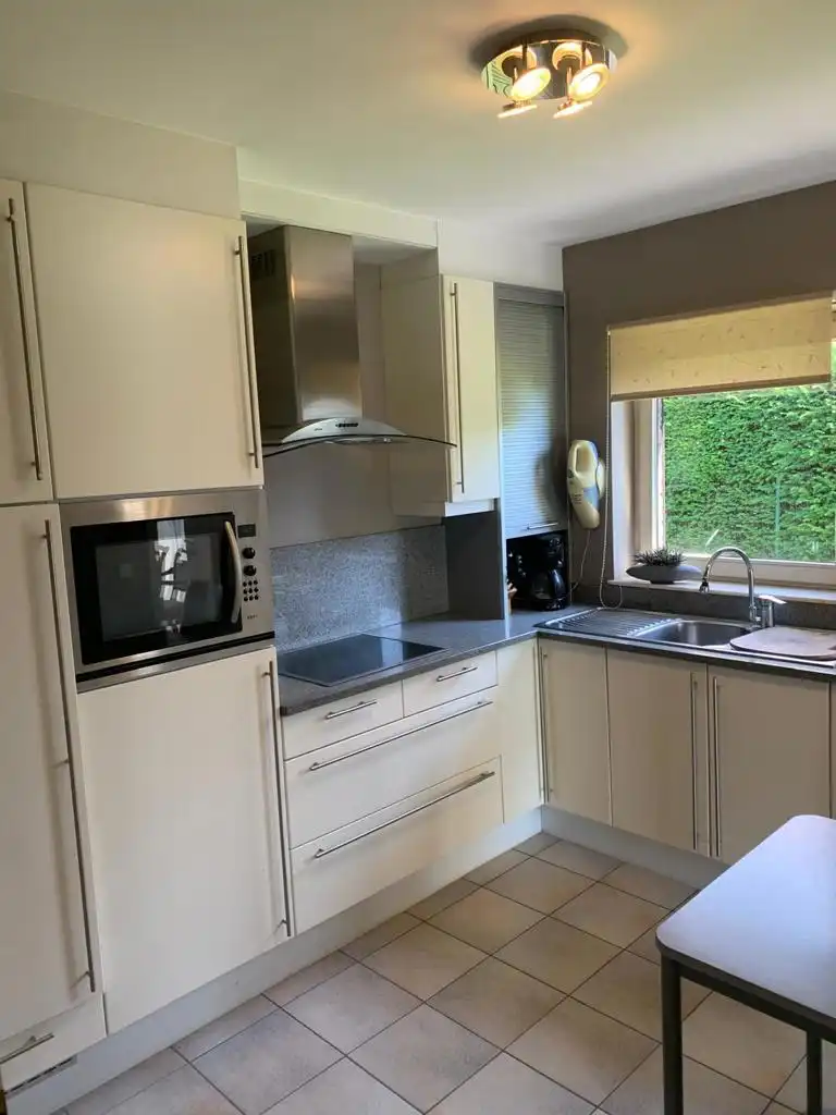 Rustig gelegen, instapklare bungalow met 2 slaapkamers foto 5