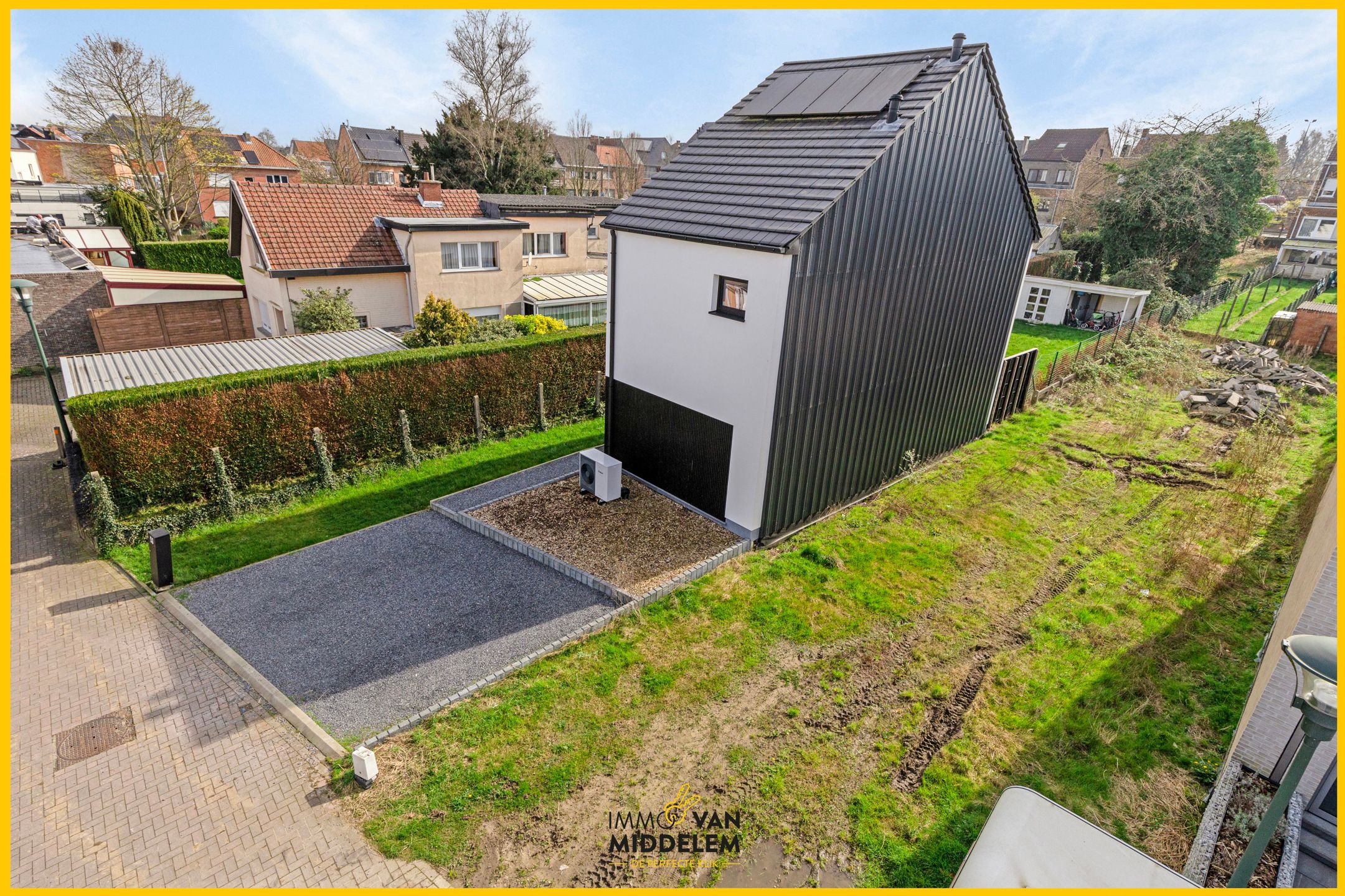 RUSTIG GELEGEN BOUWGROND IN CENTRUM LIEDEKERKE foto 3