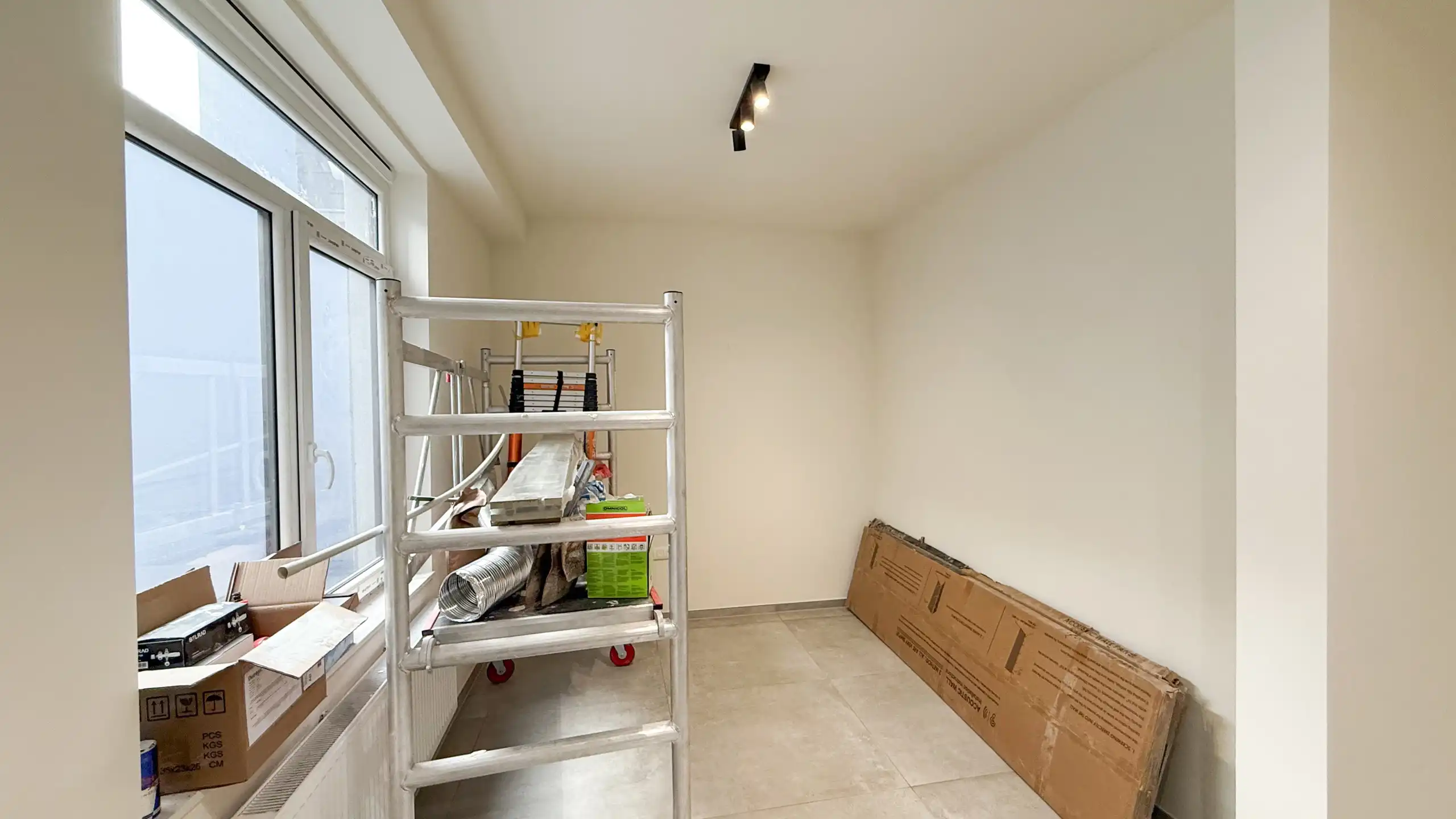 Unieke investeringspand, volledig vernieuwd, handel+ 2app! foto 20