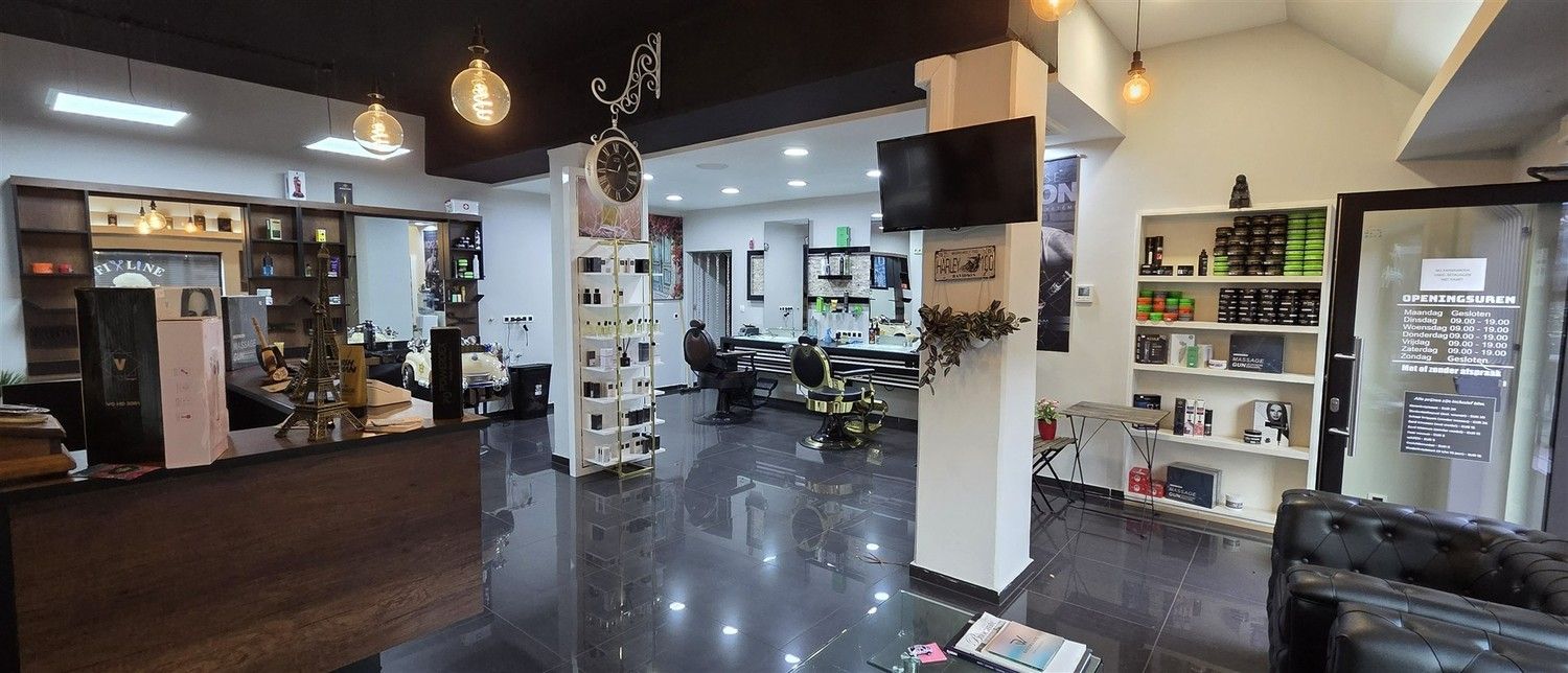 Commerciële ruimte te huur foto 6