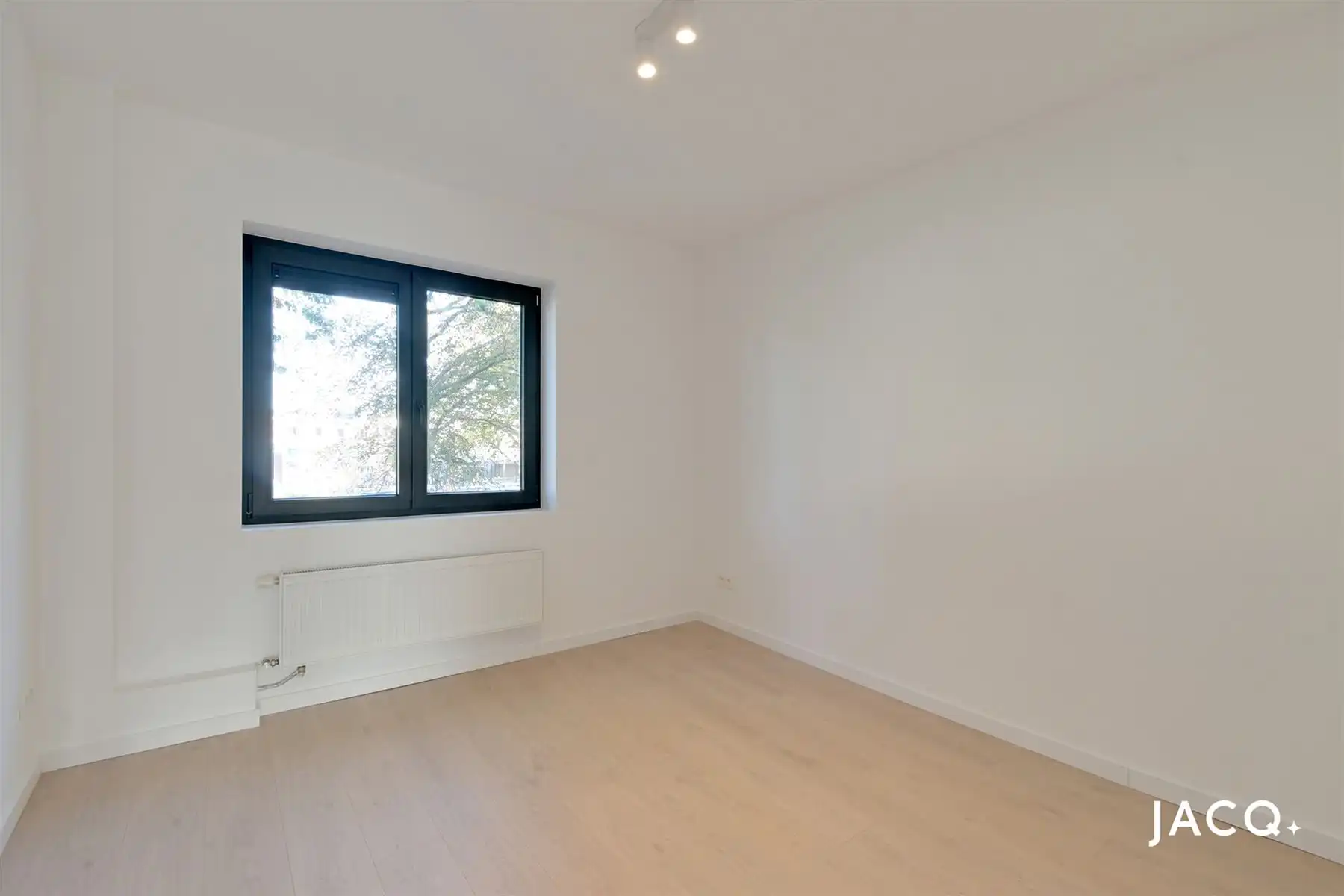 Prachtig gerenoveerde woning met 3 slaapkamers en tuin! foto 15