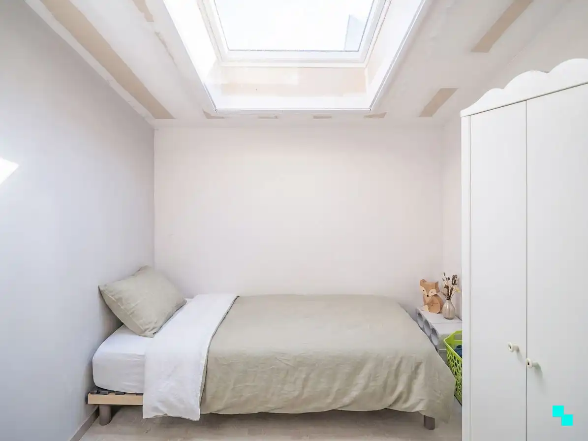 Instapklare woning met vijf kamers in het hart van Merelbeke foto 14