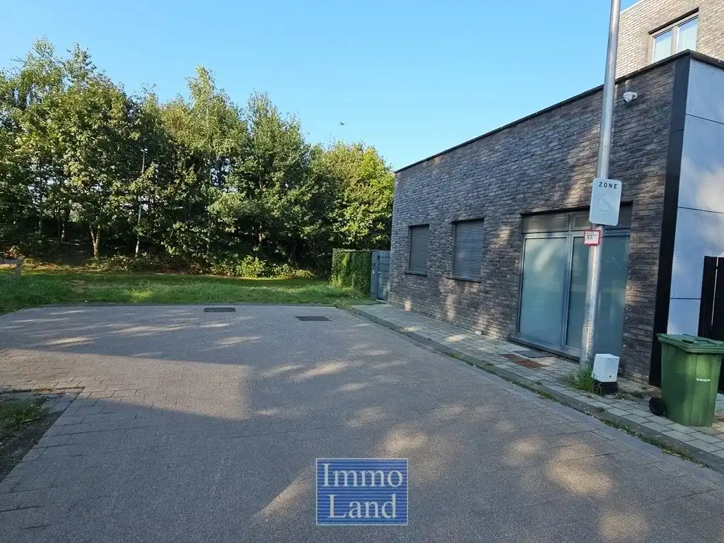 Zeer energiezuinige rustig gelegen woning, binnen de grote ring van Hasselt. foto 55