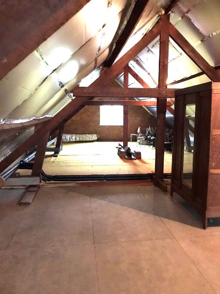 Te Grembergen : Woonst met terras en tuin - EN bijgebouw met garage- ruime parking in doodlopende straat nabij de spoorweg foto 24